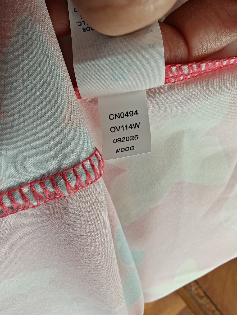 NWT Outdoor Voices Exercise Dress Medium Slice of Life Pink Floral UPF 50+ New - Picture 14 of 16